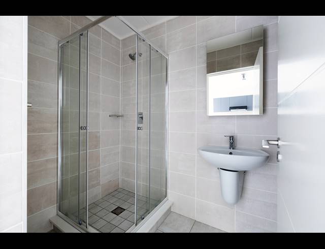 1 BEDROOM SECTIONAL TITLE TO LET IN GREENBAY ECO ESTATE
